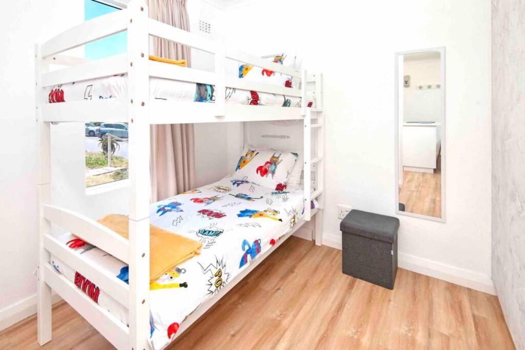 Luxury @ The Ocean Apartment Hermanus Bagian luar foto