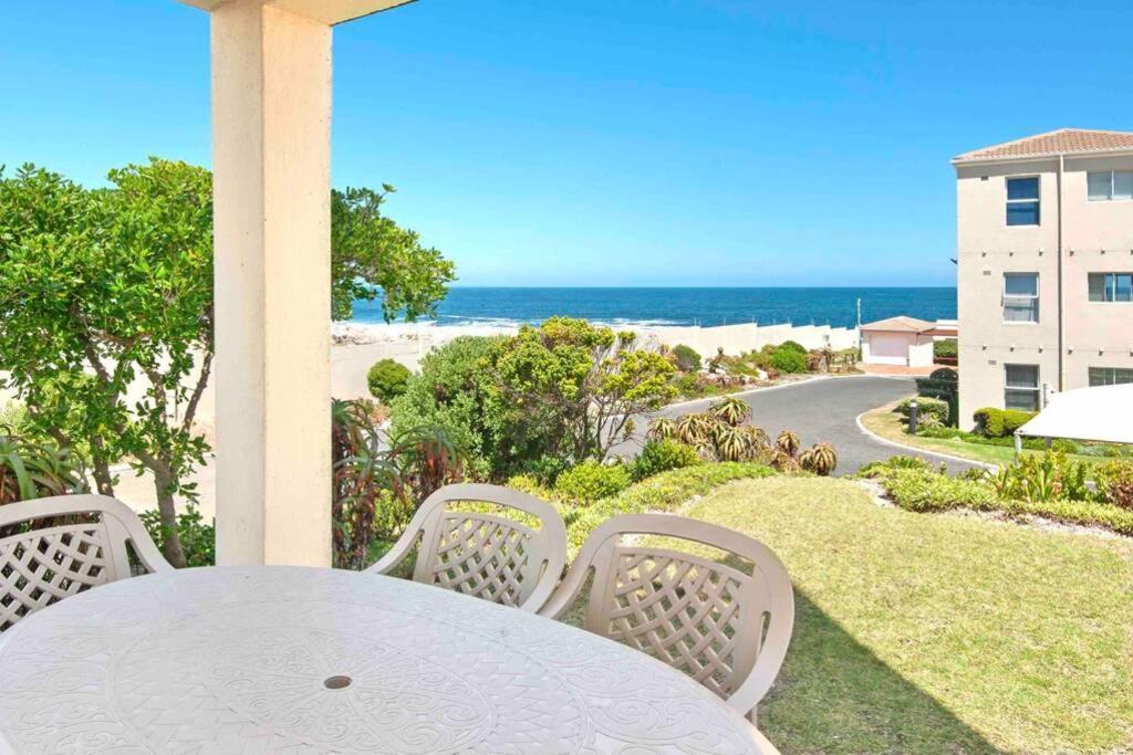 Luxury @ The Ocean Apartment Hermanus Bagian luar foto