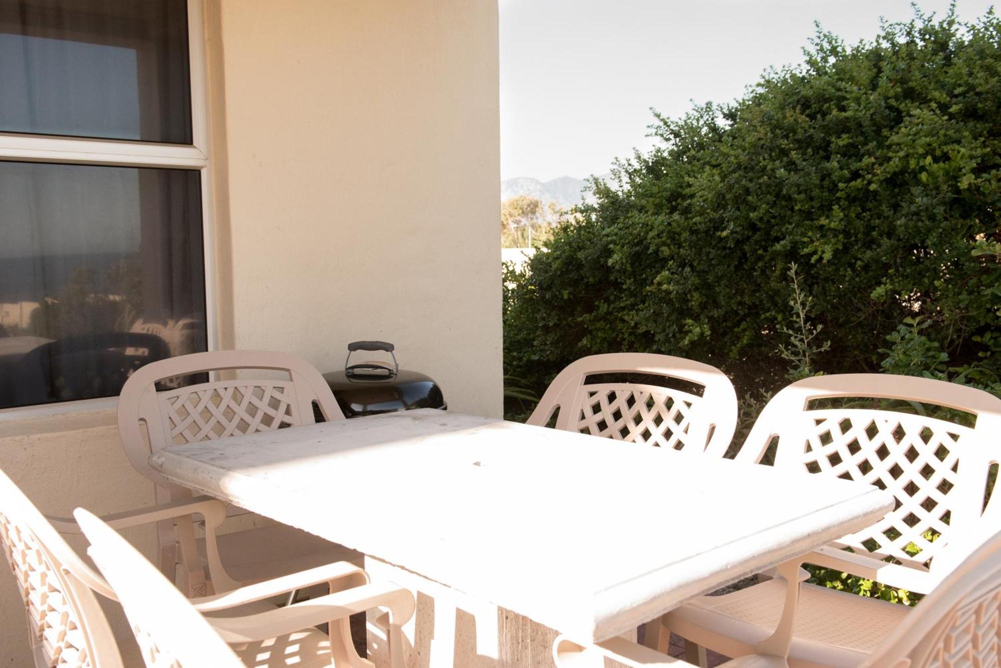 Luxury @ The Ocean Apartment Hermanus Bagian luar foto